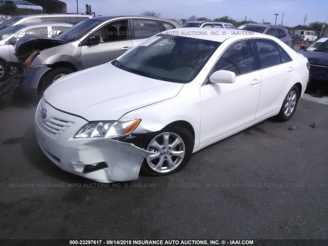 JTNBE46K493170962 - 2009 TOYOTA CAMRY SE/LE/XLE თეთრი ფოტო 2