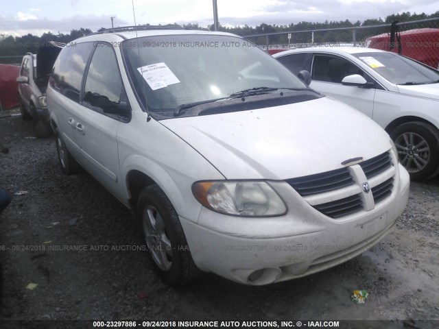 2D4GP44L45R437389 - 2005 DODGE GRAND CARAVAN SXT WHITE photo 6