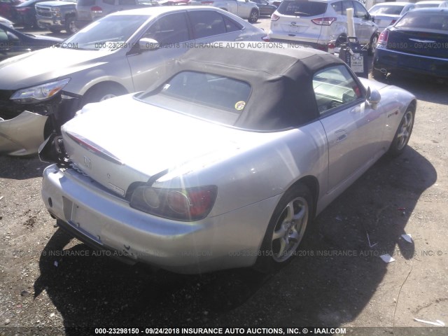 JHMAP11452T006657 - 2002 HONDA S2000 SILVER photo 4