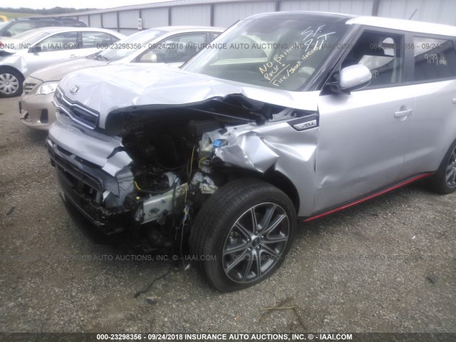 KNDJX3AA5J7542888 - 2018 KIA SOUL ! SILVER photo 6