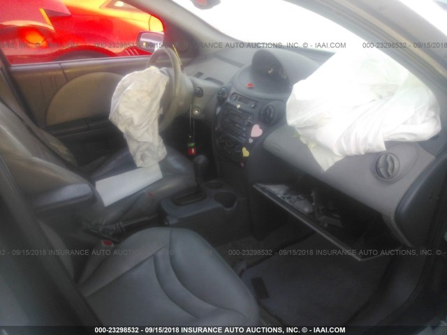 1G8AL52F03Z127450 - 2003 SATURN ION LEVEL 3 WHITE photo 5