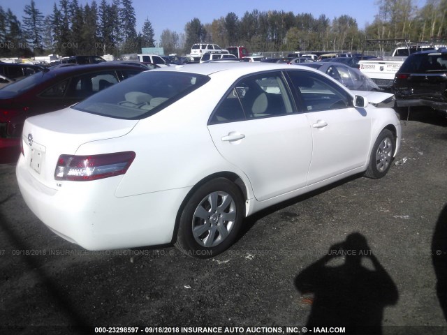 4T1BF3EK5AU556135 - 2010 TOYOTA CAMRY SE/LE/XLE WHITE photo 4