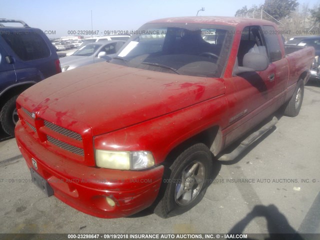 3B7HC13Z71G723089 - 2001 DODGE RAM 1500 RED photo 2