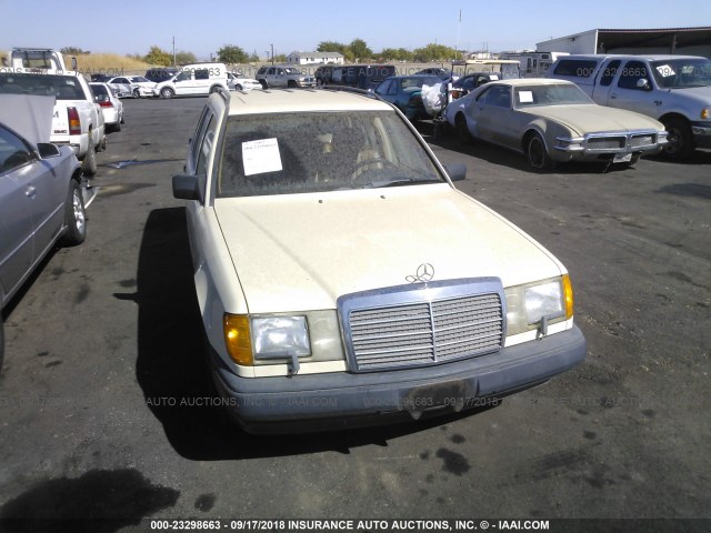 WDBEA90D9JF074489 - 1988 MERCEDES-BENZ 300 TE CREAM photo 6