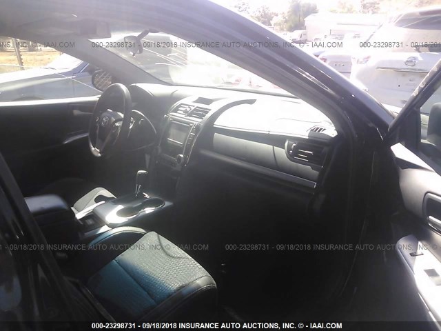 4T1BF1FKXDU248742 - 2013 TOYOTA CAMRY L/SE/LE/XLE Qara foto 5