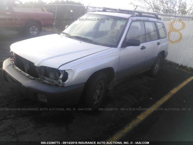 JF1SF63592H712535 - 2002 SUBARU FORESTER L SILVER photo 2