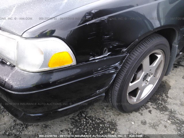 YV1LV60D6Y2682994 - 2000 VOLVO V70 R BLACK photo 6