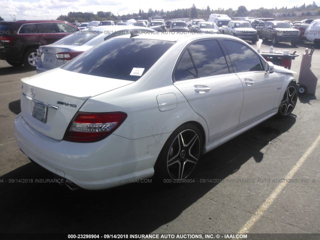 WDDGF7HB4BF539898 - 2011 MERCEDES-BENZ C 63 AMG WHITE photo 4