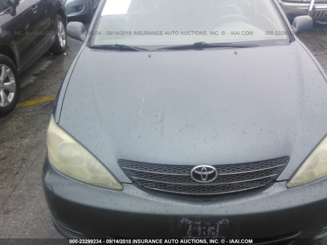 4T1BE32KX3U662168 - 2003 TOYOTA CAMRY LE/XLE/SE Сұр фото 6