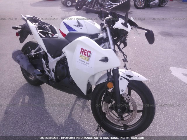 MLHMC4105D5302095 - 2013 HONDA CBR250 R WHITE photo 1