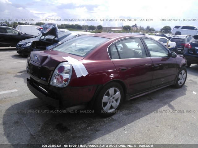 1N4AL11D55N414572 - 2005 NISSAN ALTIMA S/SL RED photo 4