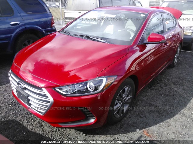 5NPD84LF4JH327085 - 2018 HYUNDAI ELANTRA SEL/VALUE/LIMITED RED photo 2