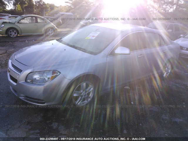 1G1ZC5EB8AF179272 - 2010 CHEVROLET MALIBU 1LT ნაცრისფერი ფოტო 2
