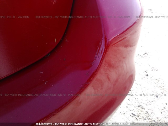 2T1KR32E75C392013 - 2005 TOYOTA COROLLA MATRIX XR RED photo 6