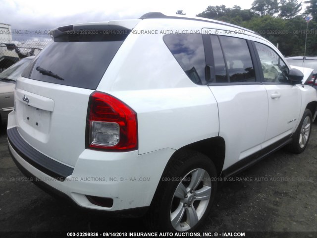 1C4NJDBB8CD621055 - 2012 JEEP COMPASS SPORT WHITE photo 4