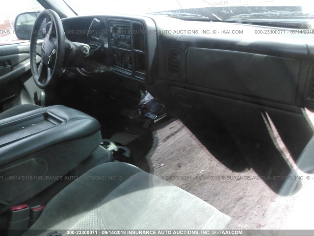 1GCEC19Z77E106964 - 2007 CHEVROLET SILVERADO C1500 CLASSIC BLACK photo 5