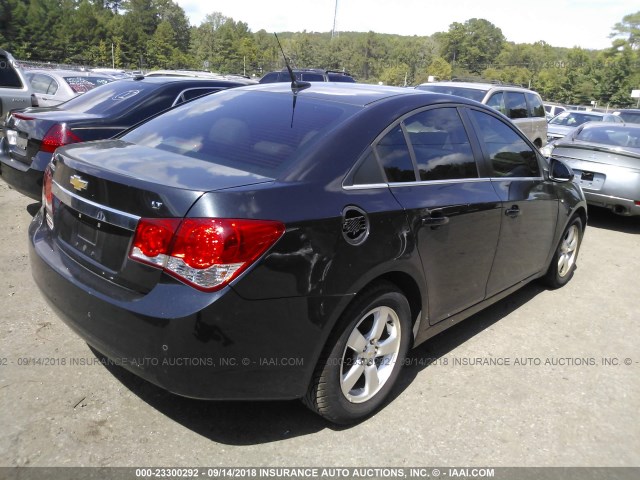 1G1PG5S9XB7185731 - 2011 CHEVROLET CRUZE LT BLACK photo 4