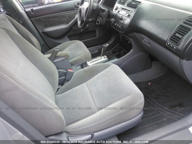 1HGES16374L001823 - 2004 HONDA CIVIC DX VP SILVER photo 5