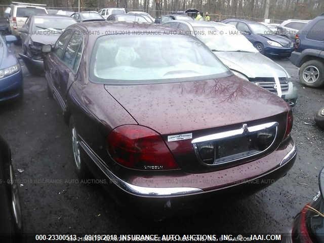 1LNHM97V82Y693168 - 2002 LINCOLN CONTINENTAL  BURGUNDY photo 3