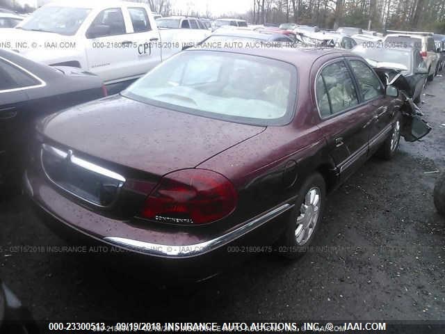 1LNHM97V82Y693168 - 2002 LINCOLN CONTINENTAL  Бордовый фото 4