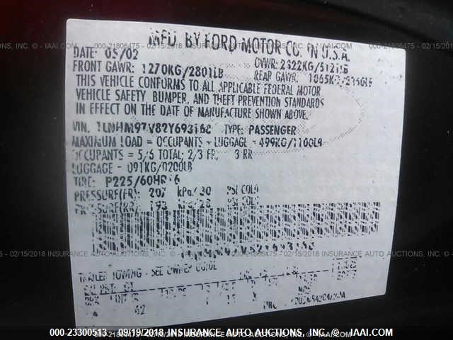 1LNHM97V82Y693168 - 2002 LINCOLN CONTINENTAL  Бордовый фото 9