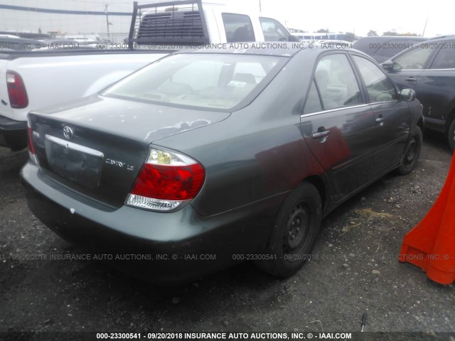 4T1BE30K55U078749 - 2005 TOYOTA CAMRY LE/XLE/SE Жасыл фото 4