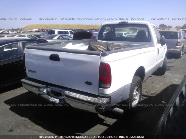 1FTWF30P25ED32653 - 2005 FORD F350 SRW SUPER DUTY WHITE photo 4