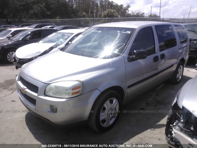 1GNDV23WX8D176127 - 2008 CHEVROLET UPLANDER LS SILVER photo 2