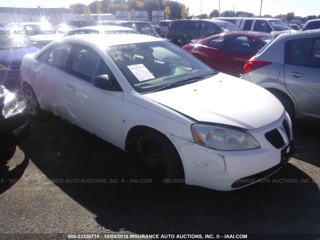 1G2ZG58B674202662 - 2007 PONTIAC G6 SE WHITE photo 1