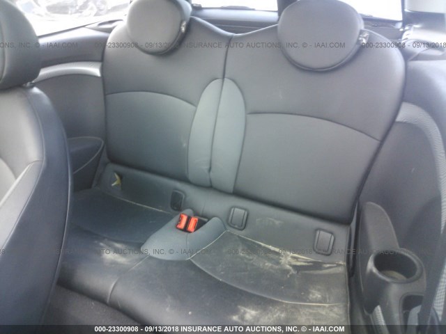 WMWMM33559TP75031 - 2009 MINI COOPER S CLUBMAN BLACK photo 8