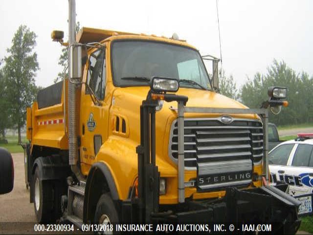 2FZAAWBS99AAC7932 - 2009 STERLING TRUCK L PLOW TRUCK.  NO PLOW 8500 YELLOW photo 1
