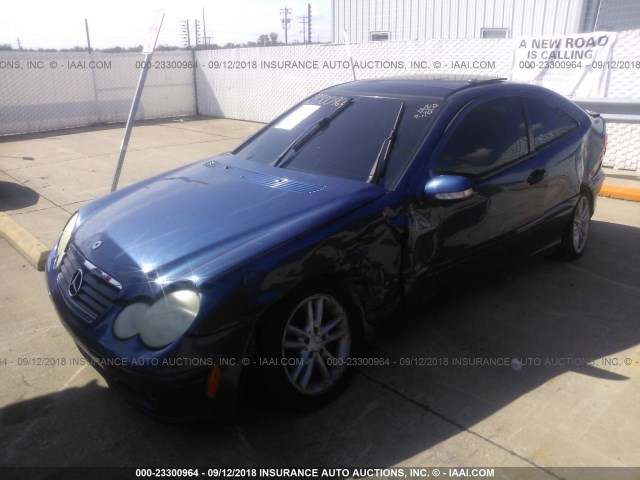 WDBRN47J62A239451 - 2002 MERCEDES-BENZ C 230K SPORT COUPE BLUE photo 2