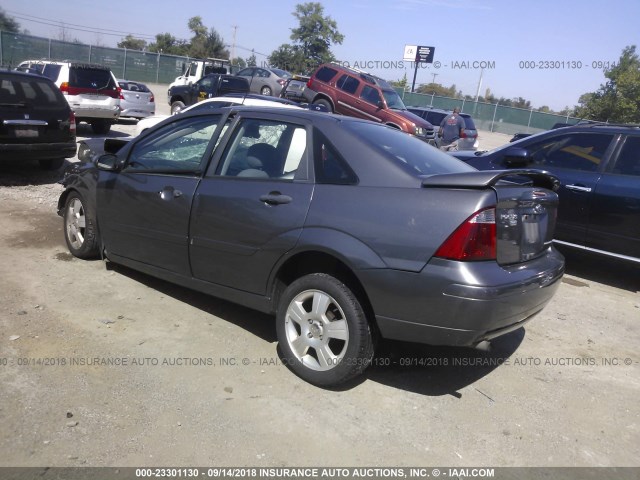 1FAFP34N37W104010 - 2007 FORD FOCUS ZX4/S/SE/SES GRAY photo 3
