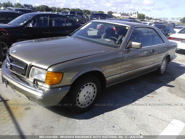 WDBCA45E1KA471690 - 1989 MERCEDES-BENZ 560 SEC TAN photo 2