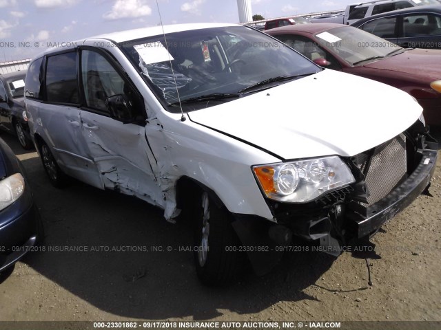 2C4RDGBGXGR379670 - 2016 DODGE GRAND CARAVAN SE WHITE photo 1