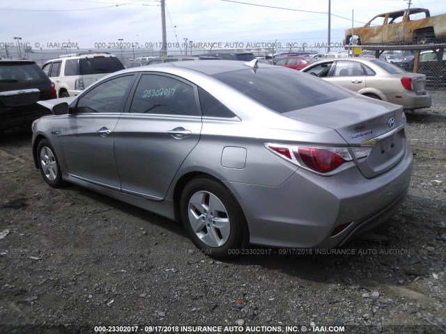 KMHEC4A49BA003283 - 2011 HYUNDAI SONATA HYBRID SILVER photo 3