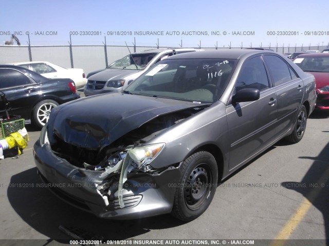 4T1BE32K05U511116 - 2005 TOYOTA CAMRY LE/XLE/SE Сұр фото 2