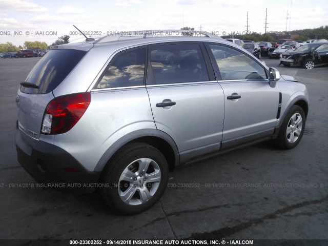 3GNAL2EK9ES613808 - 2014 CHEVROLET CAPTIVA LS SILVER photo 4