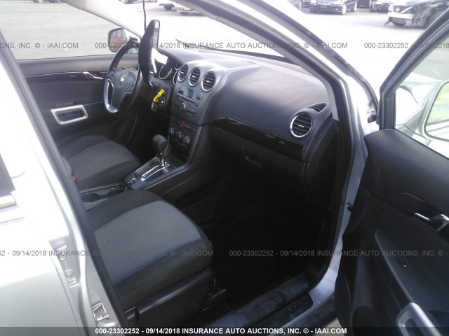 3GNAL2EK9ES613808 - 2014 CHEVROLET CAPTIVA LS 银色 照片 5
