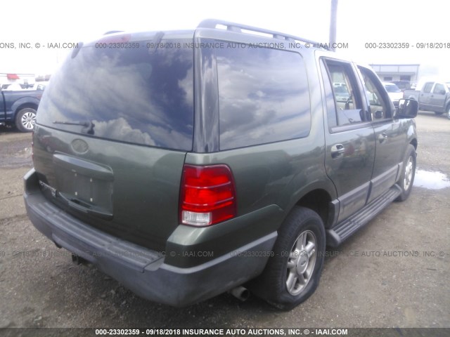 1FMPU15545LA03353 - 2005 FORD EXPEDITION XLT GREEN photo 4