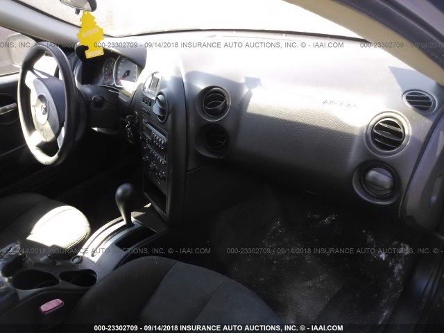 2G2WP552081111424 - 2008 PONTIAC GRAND PRIX BLACK photo 5