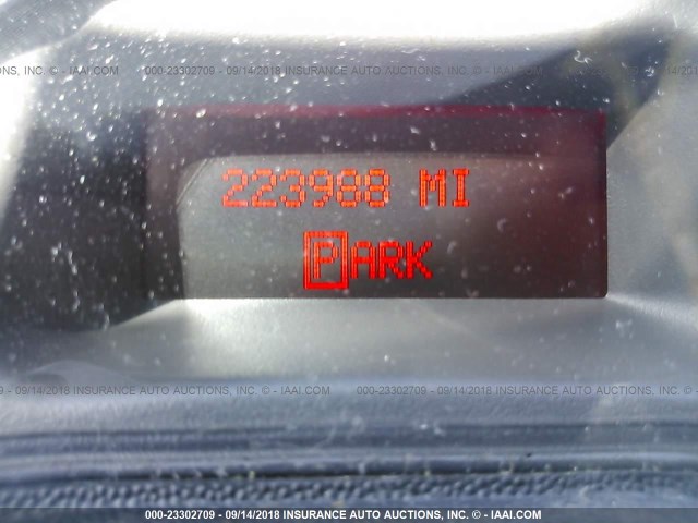 2G2WP552081111424 - 2008 PONTIAC GRAND PRIX BLACK photo 7