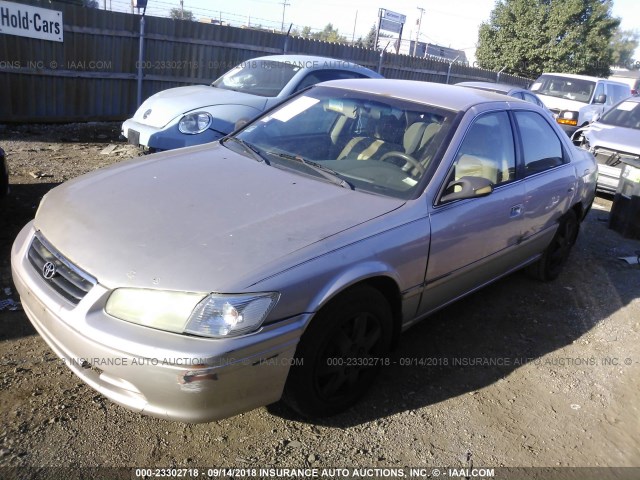 4T1BG22K41U101823 - 2001 TOYOTA CAMRY CE/LE/XLE 金色 照片 2