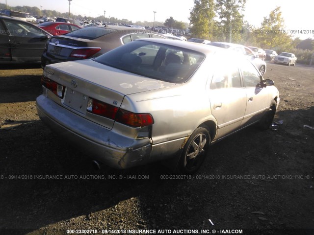 4T1BG22K41U101823 - 2001 TOYOTA CAMRY CE/LE/XLE 金色 照片 4