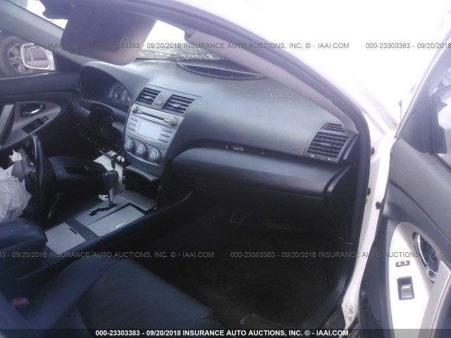 4T1BE46K89U920017 - 2009 TOYOTA CAMRY SE/LE/XLE 白色 照片 5