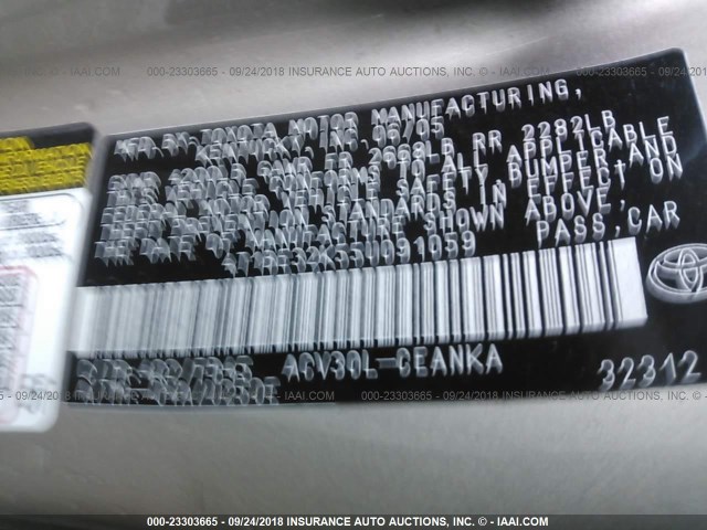 4T1BE32K55U091059 - 2005 TOYOTA CAMRY LE/XLE/SE GOLD photo 9