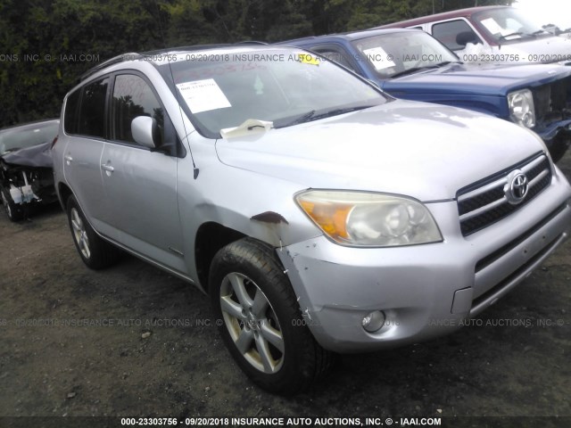 JTMBD31V486059697 - 2008 TOYOTA RAV4 LIMITED SILVER photo 1