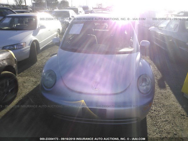 3VWBK21C43M420270 - 2003 VOLKSWAGEN NEW BEETLE GL 银色 照片 6
