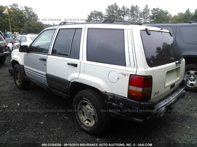 1J4GZ58S4WC263200 - 1998 JEEP GRAND CHEROKEE LAREDO/TSI WHITE photo 3