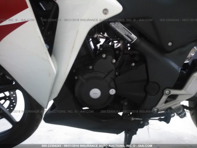 MLHMC4104D5304419 - 2013 HONDA CBR250 R WHITE photo 9